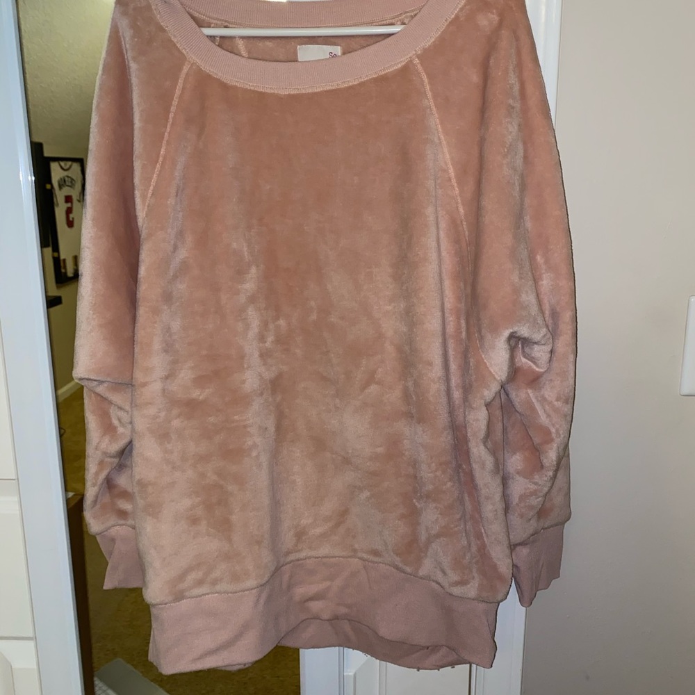 oversized sweatshirt